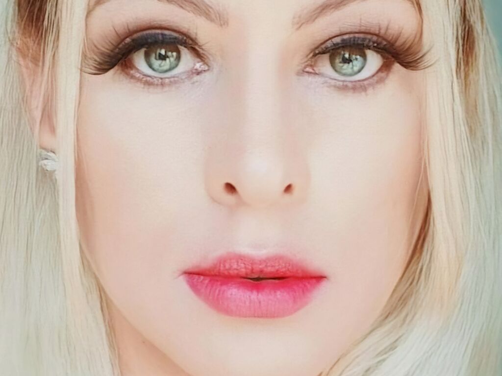 Sweet Anniele